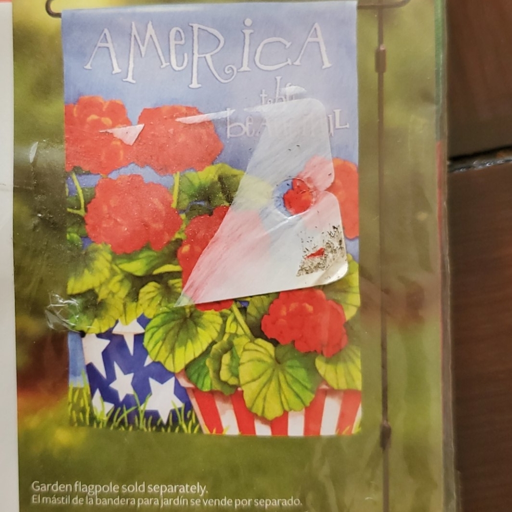 Small Garden Flag - America the Beautiful - Picture 2 of 5
